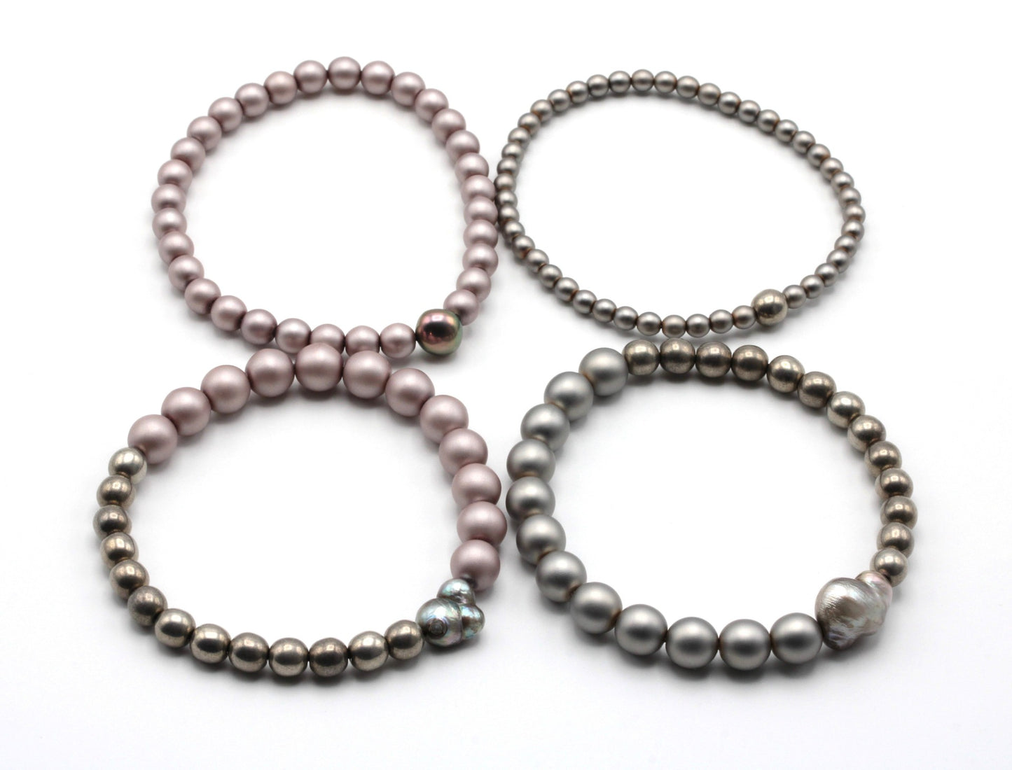 MattePearls helmirannekorut