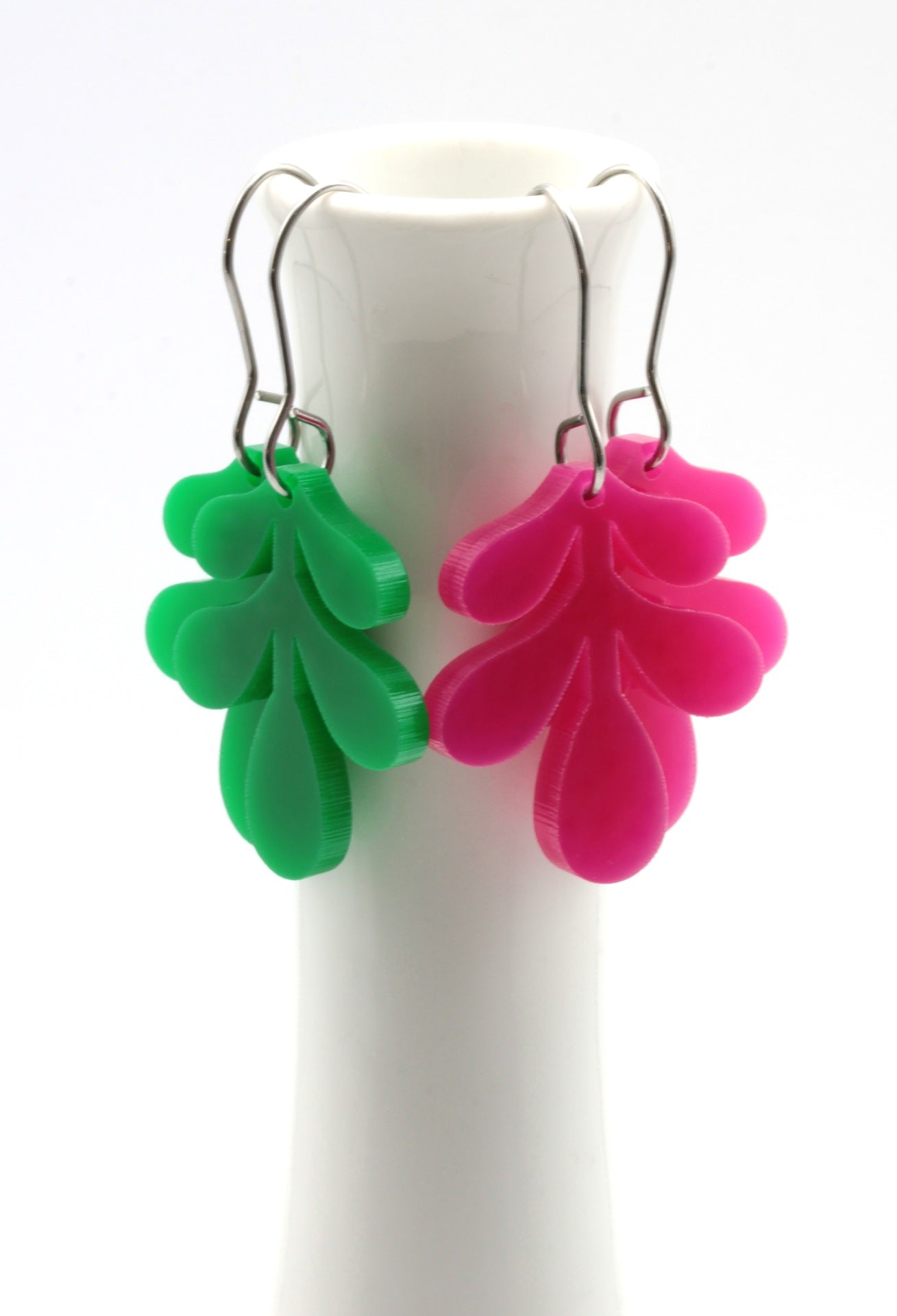 GreenFuchsia korvakorut