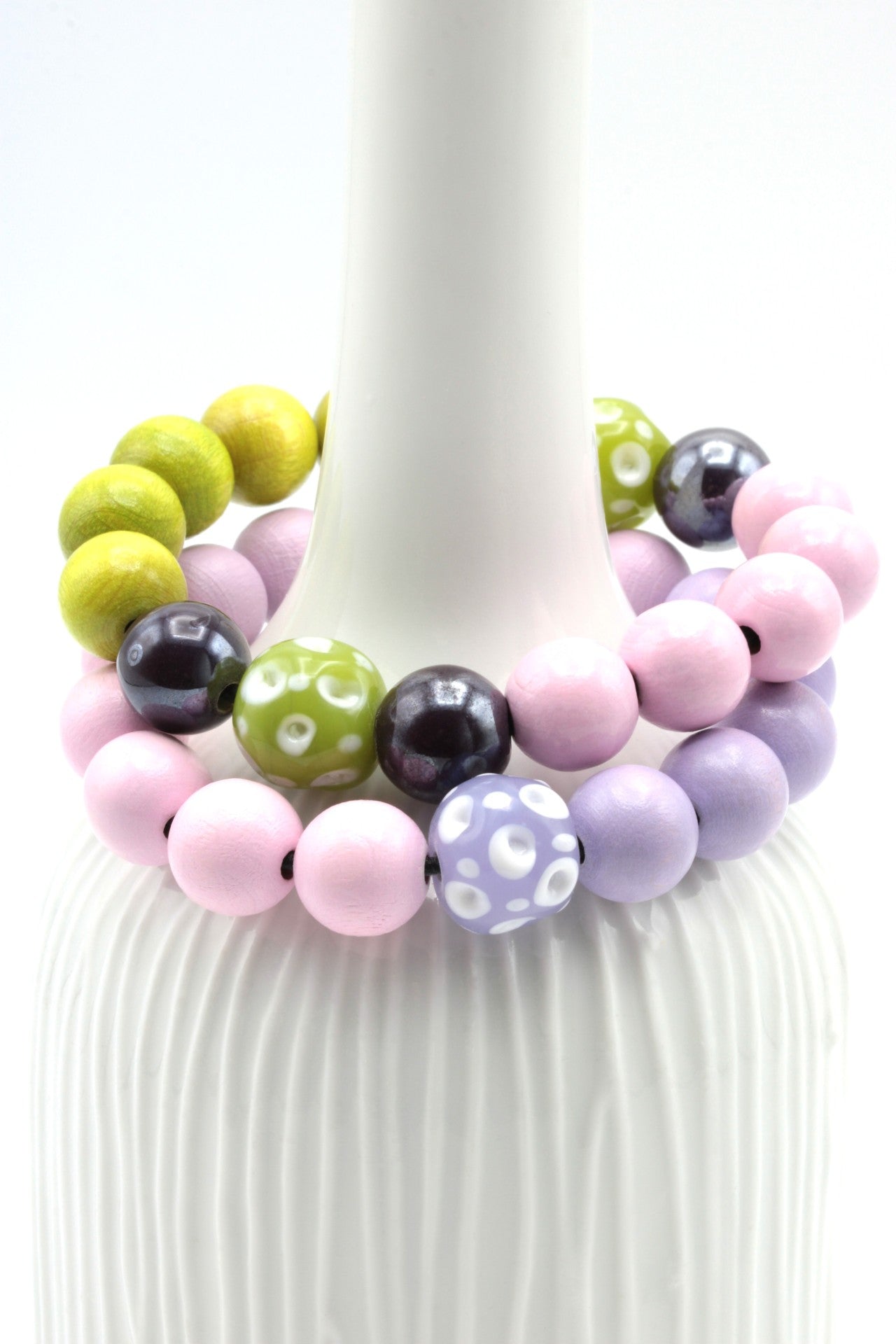 ColorJoy puuhelmi rannekorut