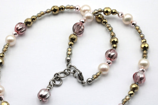 RosyPearls helmikorusetti