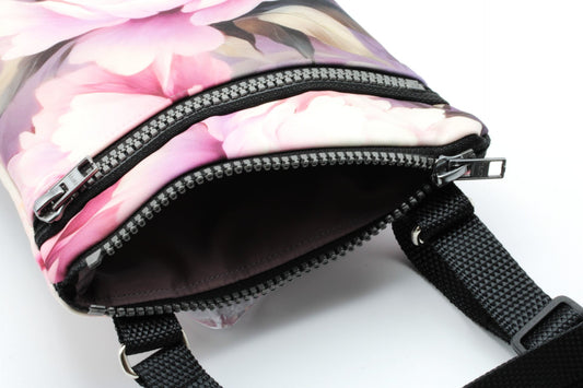 Kännykkälaukku Peonies